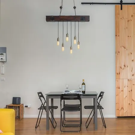 Maiolica - Free Parking And Great Connection To Linate And Duomo Apartment *