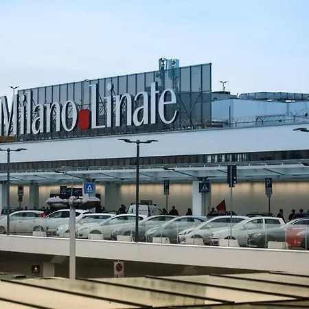 Maiolica - Free Parking And Great Connection To Linate And Duomo מילאנו